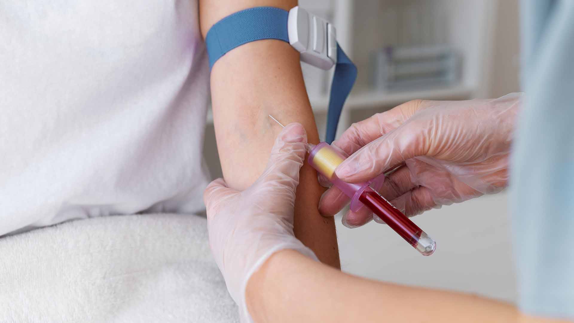 Cómo recolectar correctamente la muestra de sangre